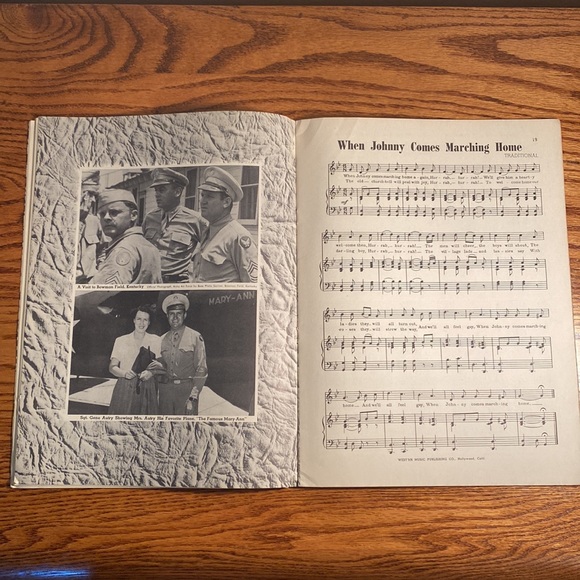 Vintage Sgt. Gene Autry Patriotic and Hillbilly Songs. Song and picture book. - Picture 8 of 9